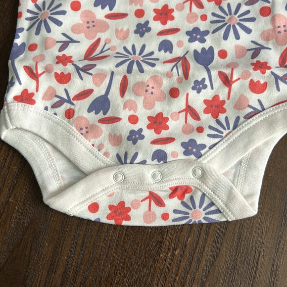 Wink & Blink Organic Girls Long Sleeve Bodysuits 4 pack - Picture 10 of 12